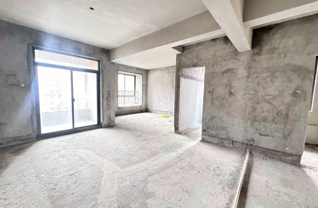 富临国际4室2厅117㎡93.8万二手房图片