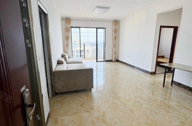 天誉花园7组团4室2厅122.08㎡49.6万二手房图片