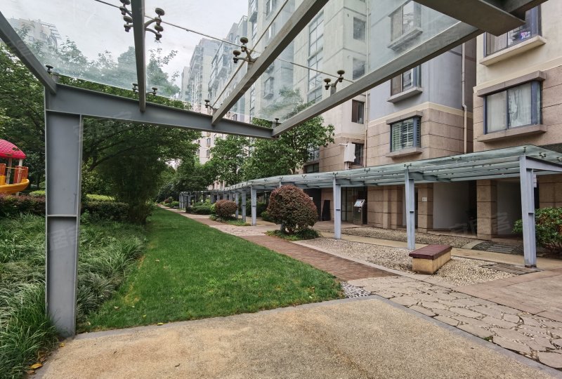 玲珑湾花园三区