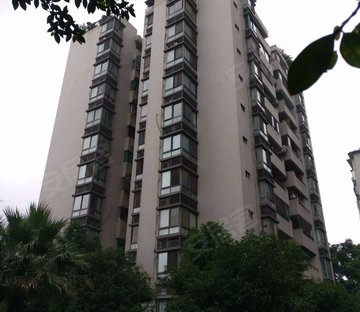 龙湖水晶郦城励苑