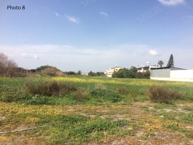 塞浦路斯约¥2373万塞浦路斯拉纳卡 地段的 3 块优秀土地二手房土地图片