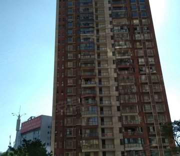 易安居 精装单身公寓 厅室分离 提包入住