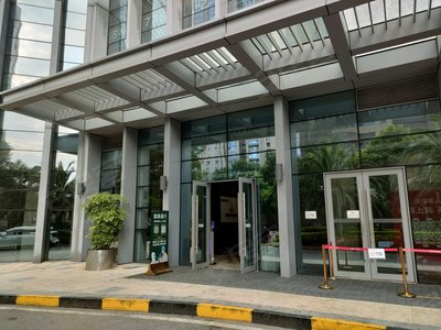 保利国际广场商住楼