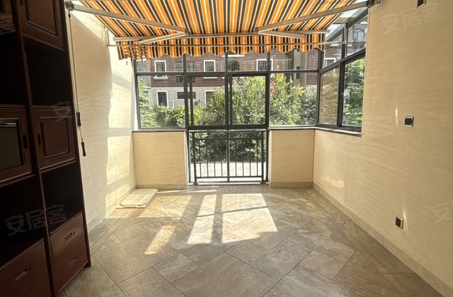 雅利安都4室2厅138㎡59.8万二手房图片