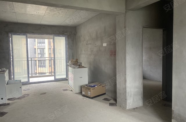 金色公馆3室2厅128.9㎡73万二手房图片