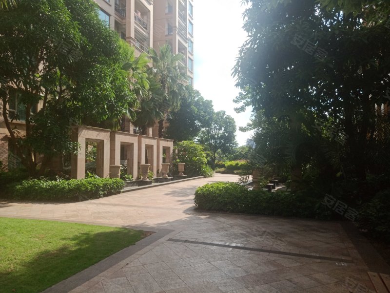 喜润金域华府,纵三路,近玉北大道-玉林喜润金域华府二手房,租房,房价