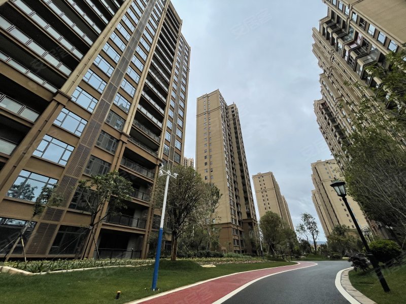 彝海北岸,彝海北路-楚雄彝海北岸二手房,租房,房价-楚雄安居客