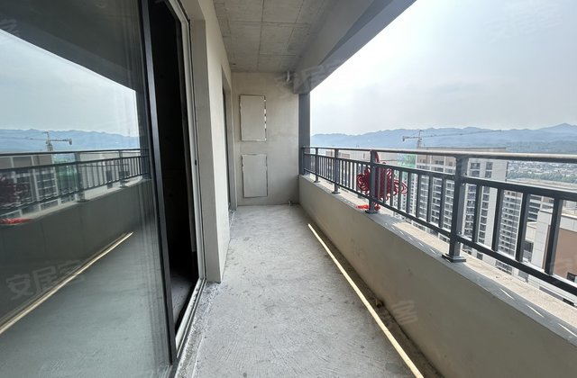 【臻华府二手房,汉中臻华府二手房出售信息】