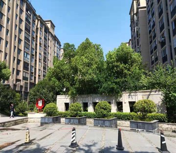 正东凯旋名门