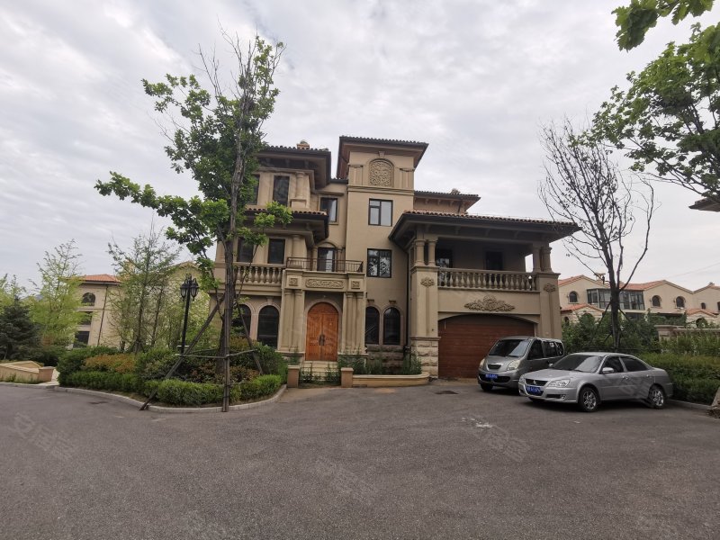 玫瑰庭院(别墅)