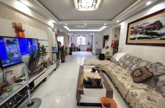 港基文华园(东区)3室2厅121㎡62万二手房图片