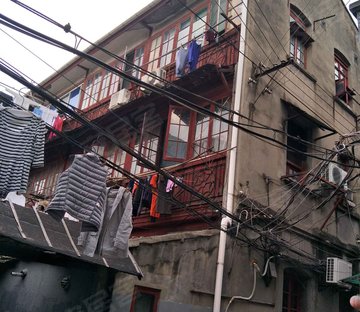 景云里