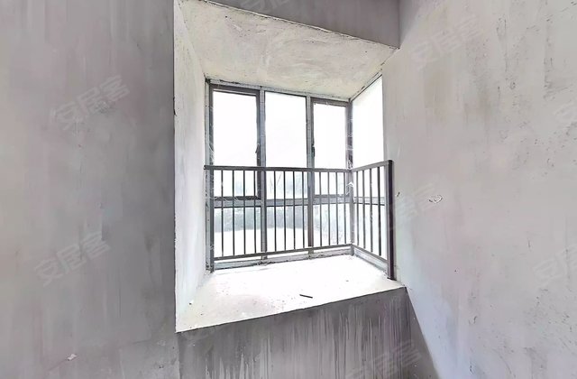 璞玥湾4室2厅148㎡81.5万二手房图片