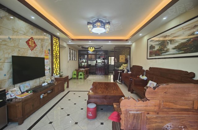 迎龙苑4室2厅146㎡66万二手房图片