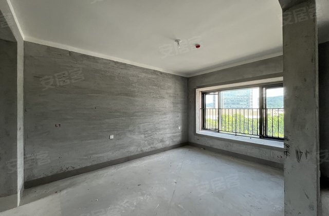 朗成岚湾4室2厅143㎡220万二手房图片