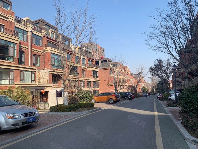 青特赫山(别墅)