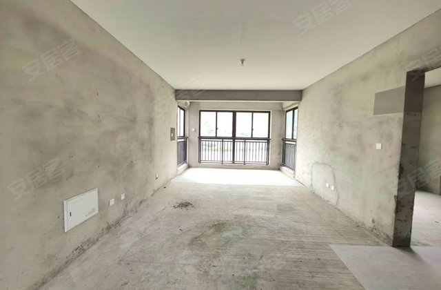 书香门第3室2厅116㎡51.6万二手房图片