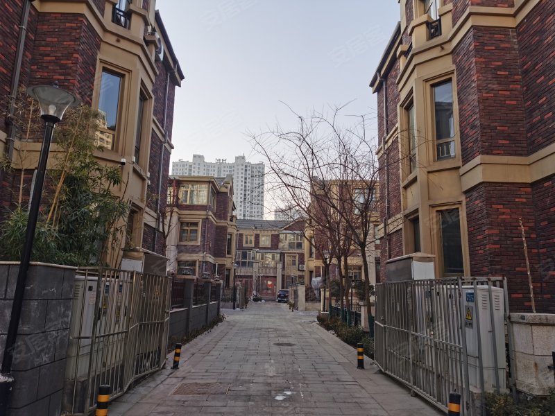 澜泊湾天玺(别墅),祊河路,近柳青河西路-临沂澜泊湾天玺(别墅)二手房