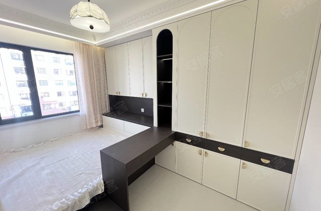 宏丰城市花园2室1厅96㎡58.8万二手房图片