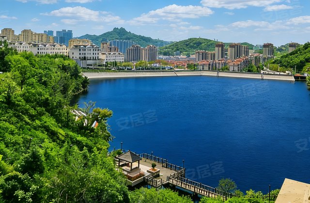 鲁商蓝岸丽舍(曦园)3室2厅167㎡498万二手房图片