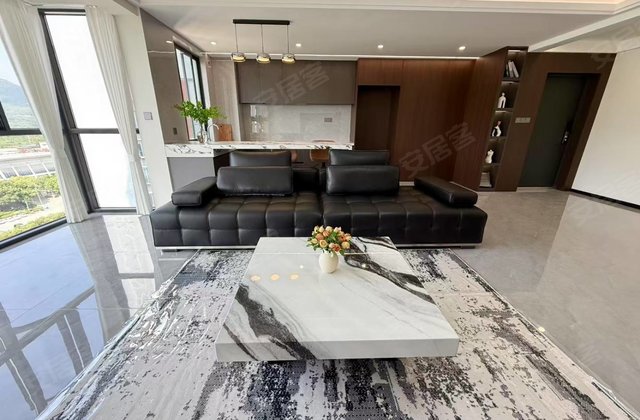 金色家园(京山)3室2厅140㎡47.8万二手房图片