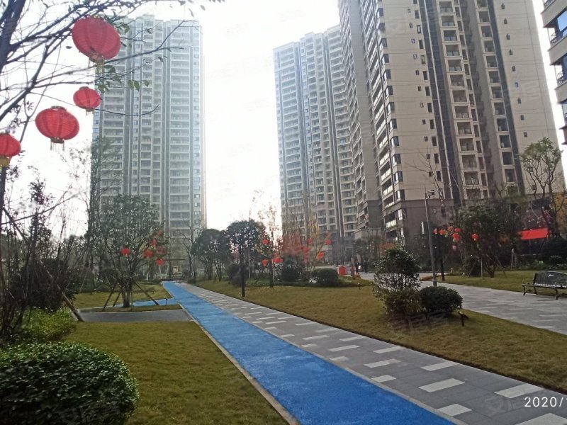 双福时代广场荣耀