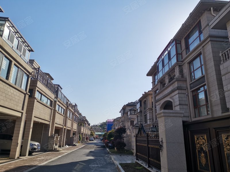 招商北固湾(南区别墅),滨水路6号-镇江招商北固湾(南区别墅)二手房