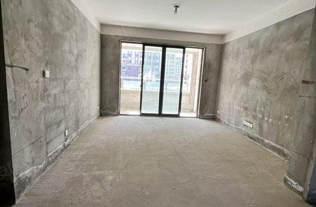 格巴小区3室1厅125㎡66万二手房图片
