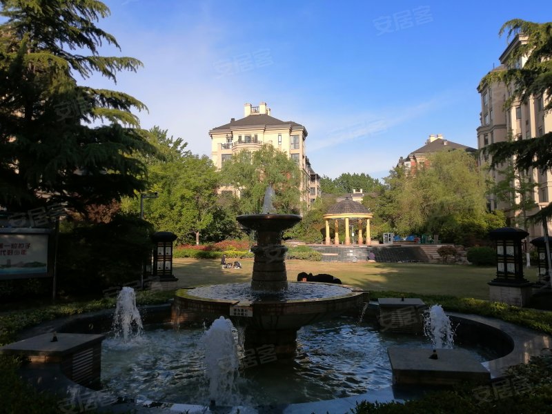 绿城百合公寓(云霞苑)