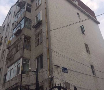 裕鑫花园位于市南区奥帆中心板块,濒临大海,交通便利.