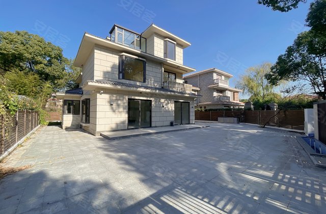 久事西郊花园别墅