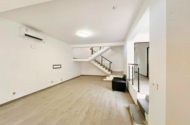 幸福里5室2厅180.7㎡130万二手房图片