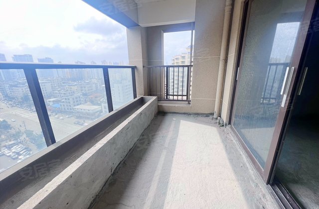 长弘御府4室2厅134.59㎡262万二手房图片