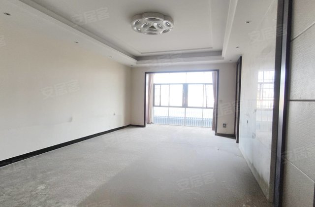 楠竹苑一期4室1厅175㎡52.8万二手房图片