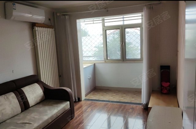 太平路34号院2室1厅49.7㎡381万二手房图片