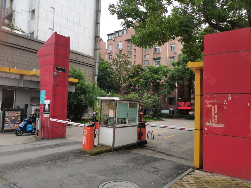 湖滨公寓(东区)