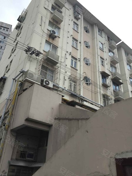 耀华路360弄小区 