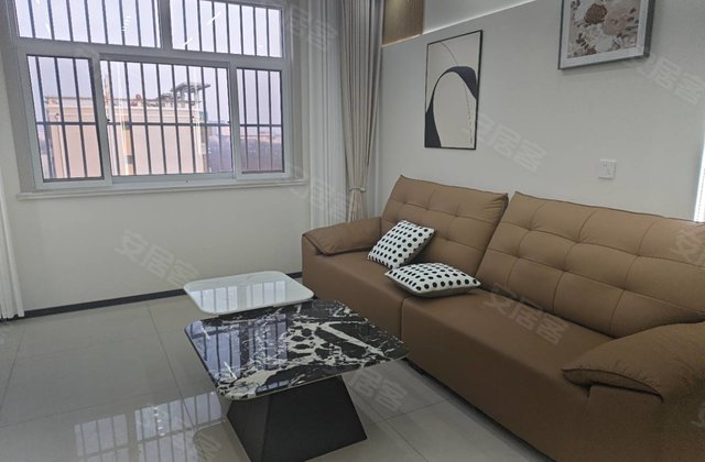 青年盛世嘉苑3室2厅113.8㎡74.8万二手房图片