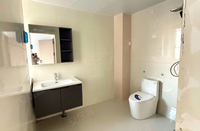 中南城市金典3室2厅143.87㎡68万二手房图片