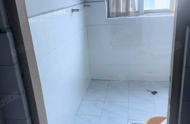 体委东巷1号住宅3室2厅116㎡30万二手房图片