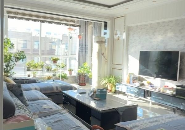 恒昌豪庭3室2厅125㎡68万二手房图片