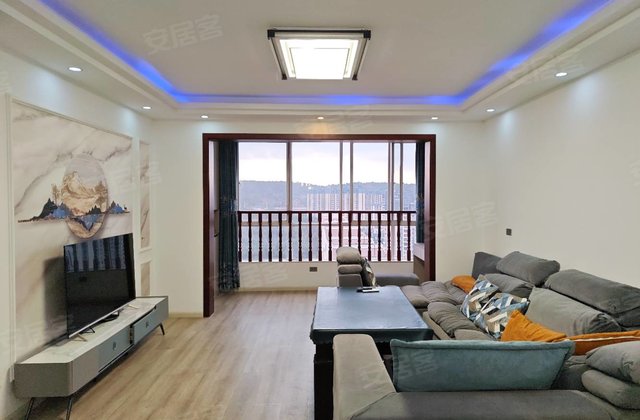 龙泽丰园3室2厅127㎡49.8万二手房图片