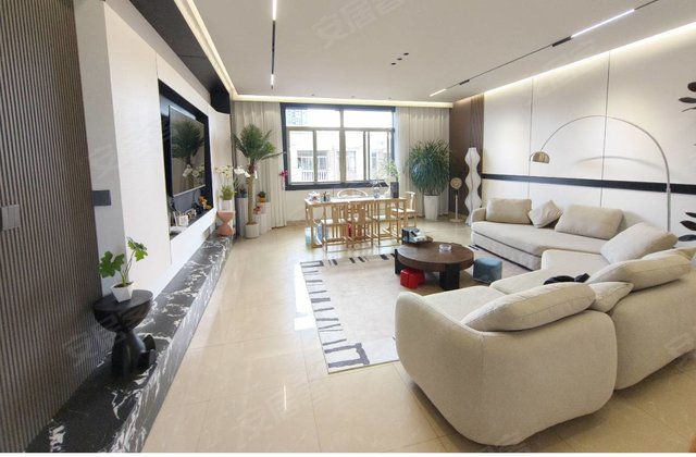 弥勒电力小区4室2厅149.52㎡85万二手房图片