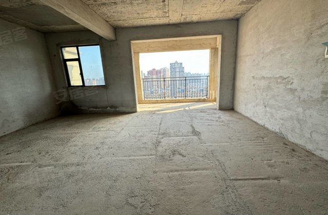 名门首府3室2厅136㎡33.8万二手房图片