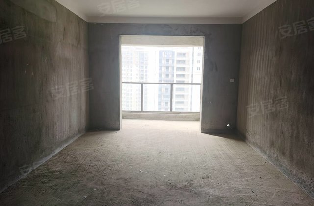 名仕美庐4室2厅126㎡96万二手房图片
