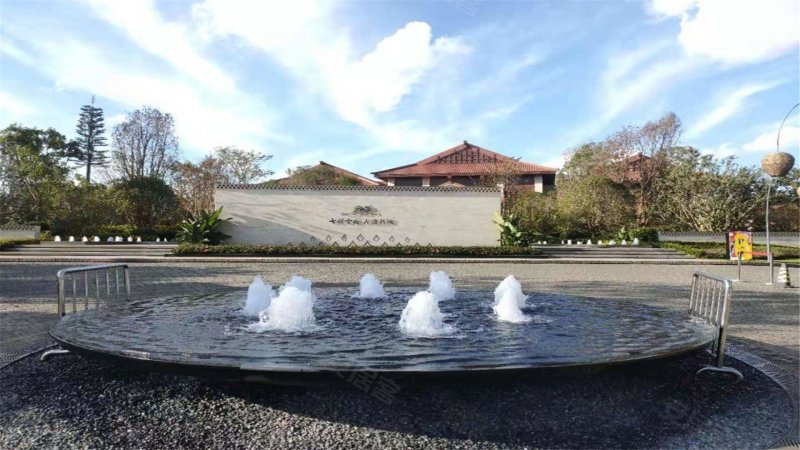 七彩云南古滇名城春风小院