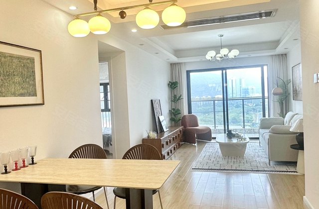 前海时代2室2厅87.22㎡788万二手房图片