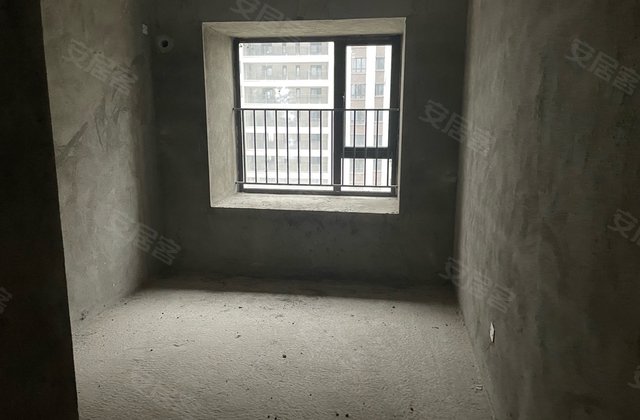 翼天中梁首府壹号4室2厅127㎡79.5万二手房图片