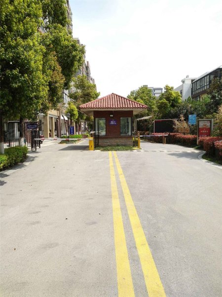 天鹅湖花园(b区)