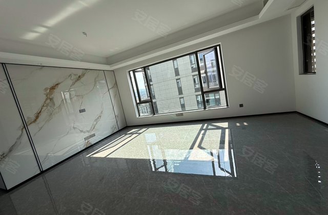 江锦花园(一区)3室2厅105㎡138万二手房图片